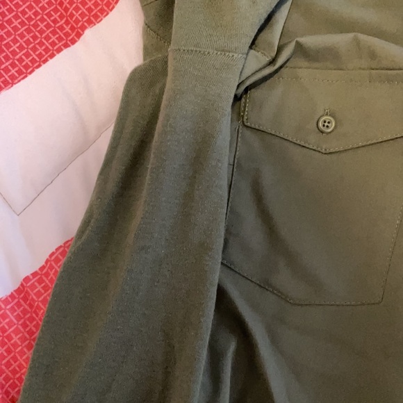 Button Down Top - Picture 5 of 6